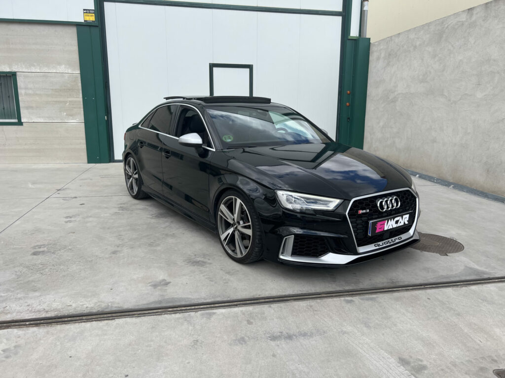 Audi RS3 Sedán