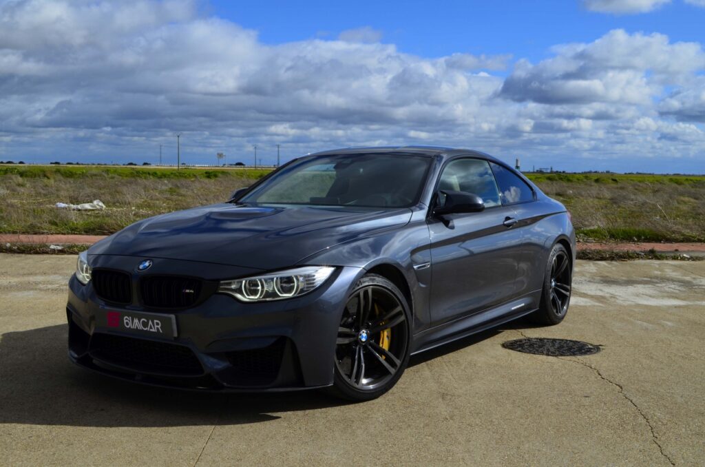 BMW M4 Carbons