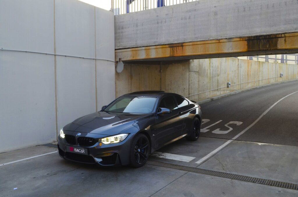 BMW M4 Gris