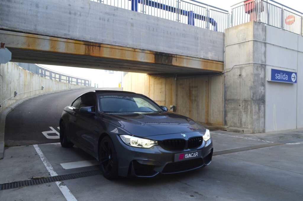 BMW M4 Gris