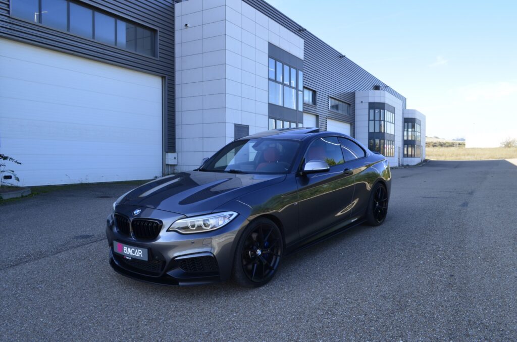 BMW M235i