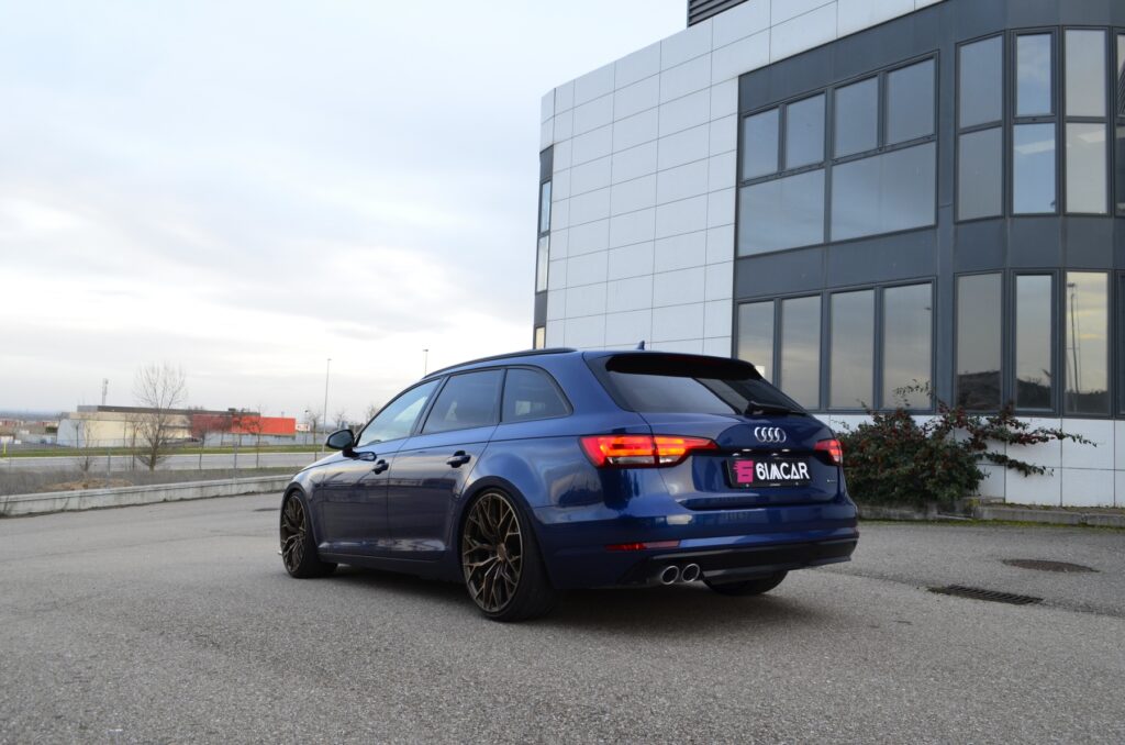 Audi A4 Avant