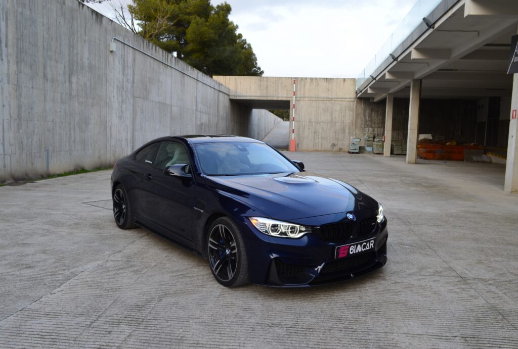 BMW M4 Tanzanite
