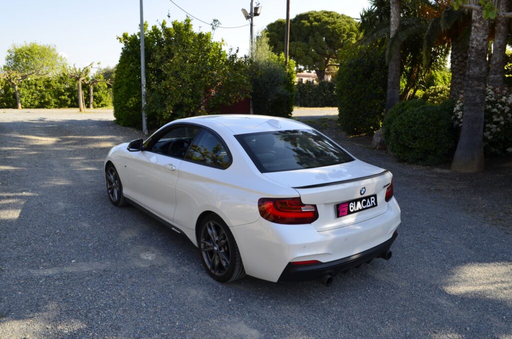 BMW M235i Performance