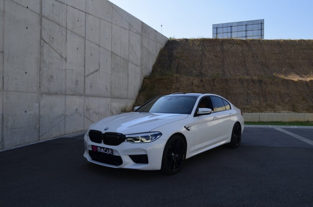 BMW M5 F90