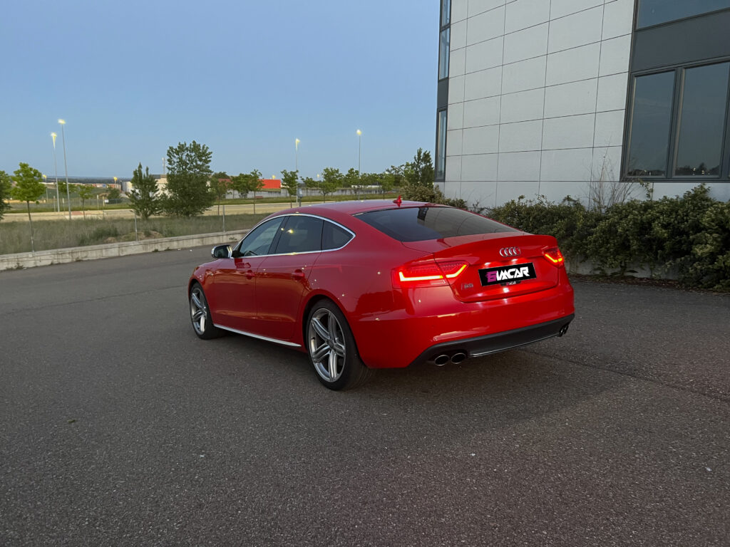Audi S5