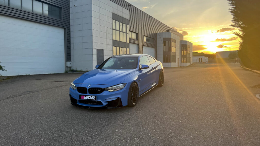 BMW M4 Yasmarine Blue